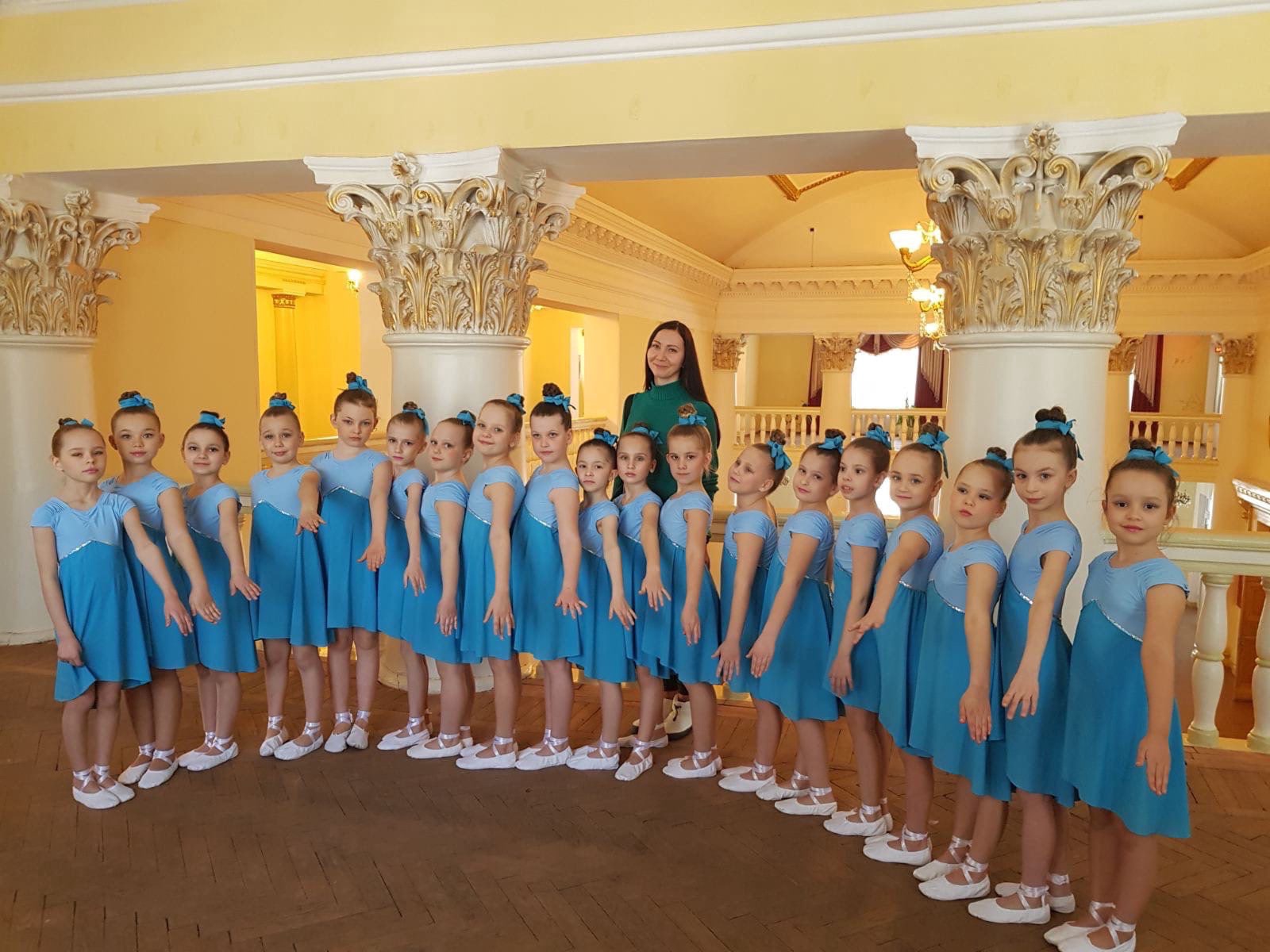 Танцевальный коллектив «Краски Детства» принял участие в IX Всероссийском конкурсе-фестивале 